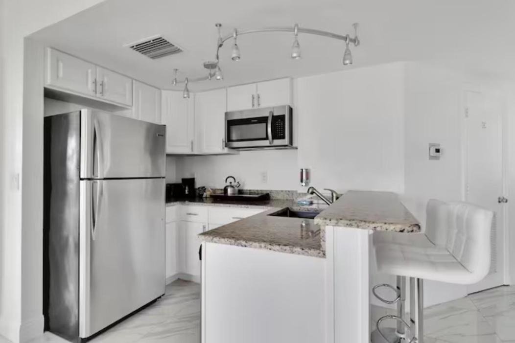 Enclave Apartments At International Drive Орландо Стая снимка
